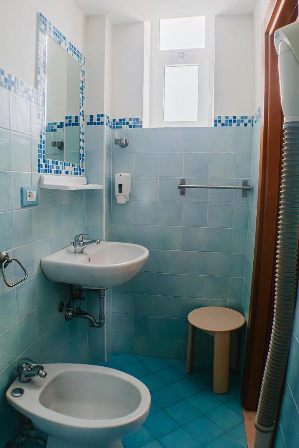 Hotel Jolie Ричоне Екстериор снимка