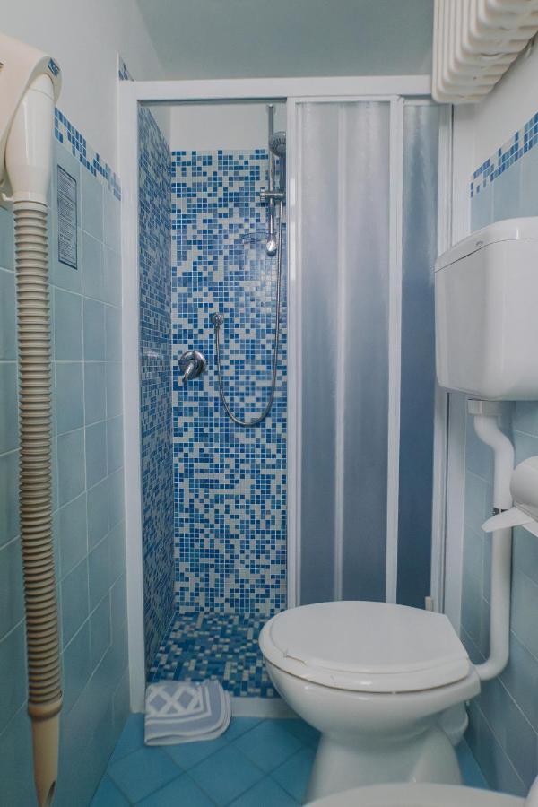 Hotel Jolie Ричоне Екстериор снимка
